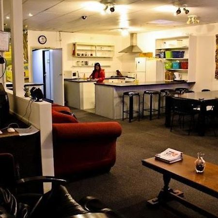 Albergue Eagles Nest Backpackers Hamilton Exterior foto
